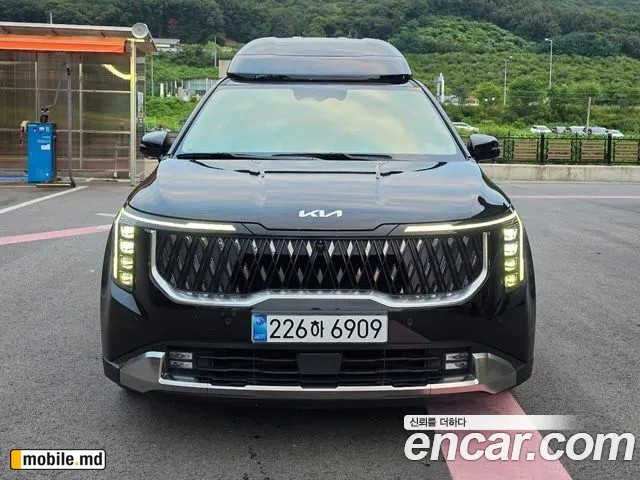 2025 Kia Canival — photo 3