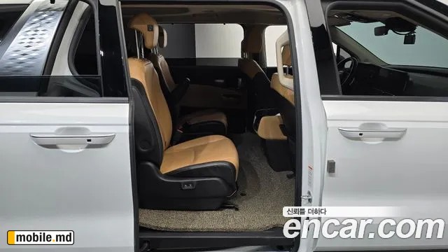 2021 Kia Canival — photo 13