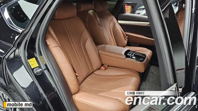 2022 Genesis G80 — photo 26