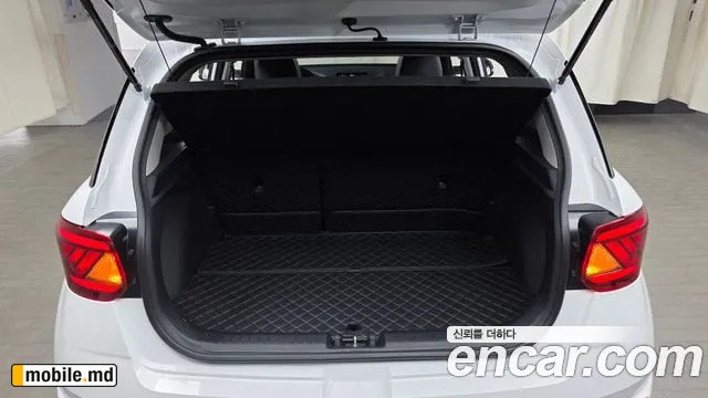 2026 Hyundai Venue — photo 16