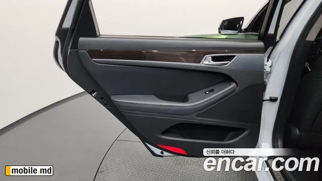 2018 Genesis G80 — photo 25