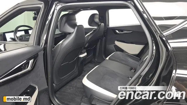 2023 Kia EV6 — photo 26