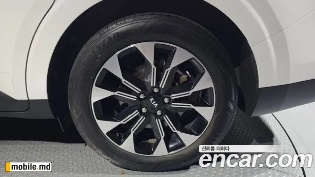 2021 Kia Canival — photo 21