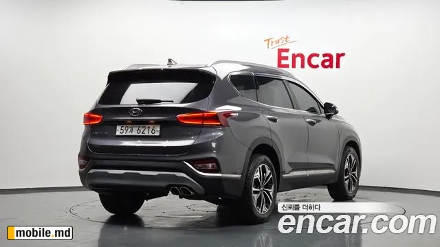 2019 Hyundai Santafe — photo 2