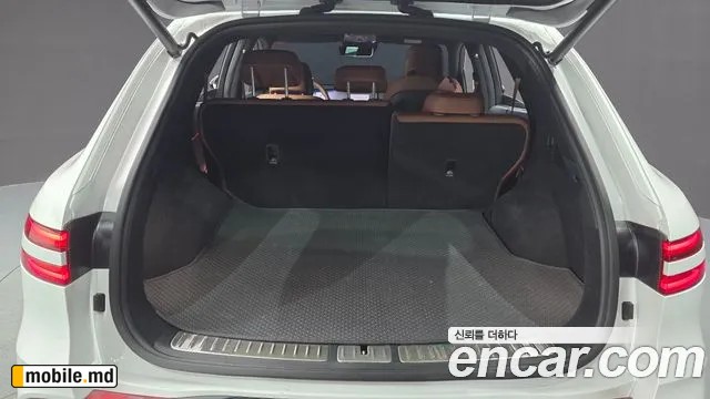 2025 Genesis GV70 — photo 18