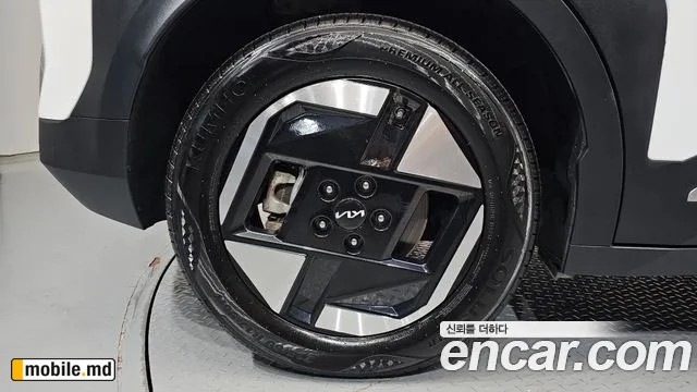 2025 Kia EV3 — photo 21