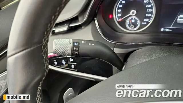 2021 Genesis GV70 — photo 27