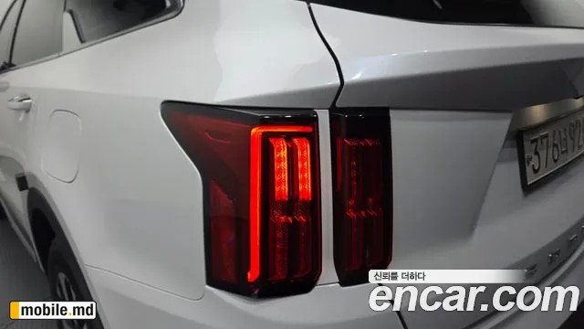 2021 Kia Sorento — photo 23