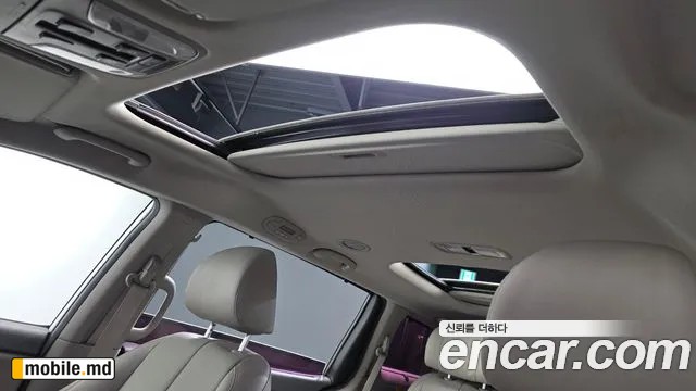 2017 Kia Canival — photo 27