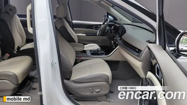 2022 Kia Canival — photo 10