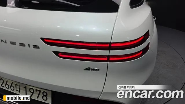 2025 Genesis GV70 — photo 23