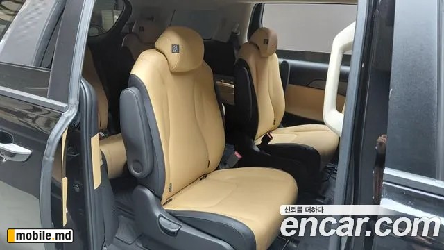 2022 Kia Canival — photo 11
