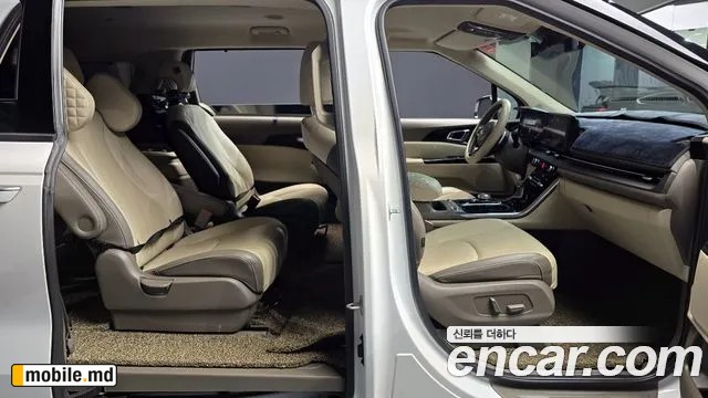 2021 Kia Canival — photo 10