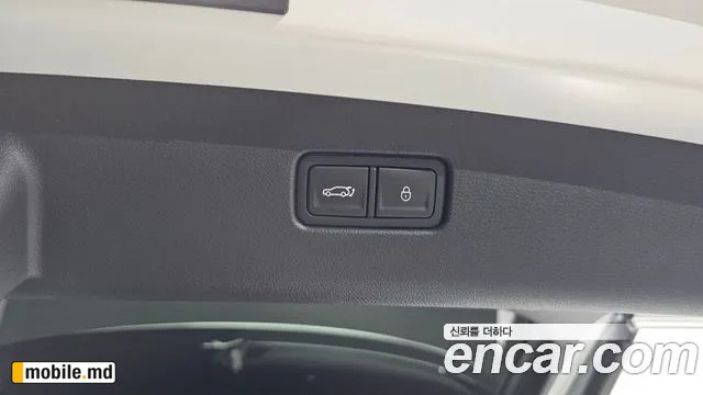 2025 Genesis GV70 — photo 33