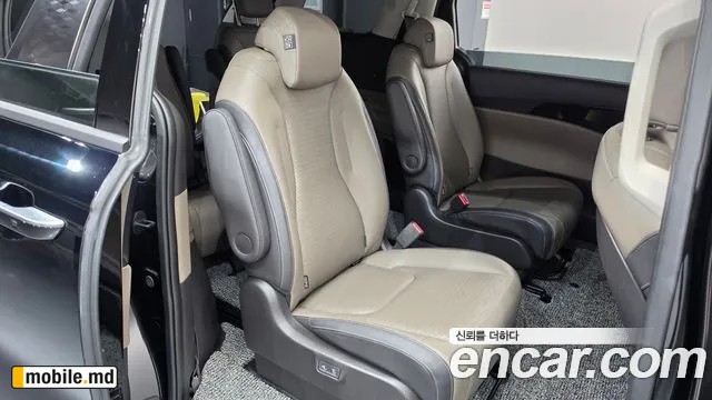2025 Kia Canival — photo 11