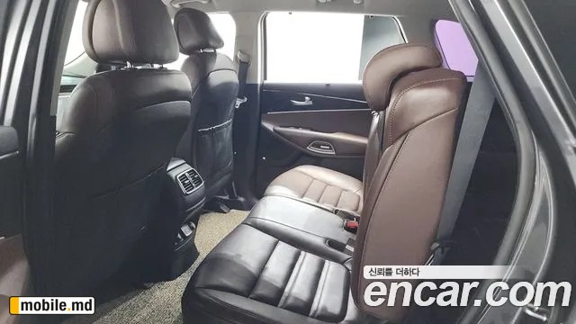 2016 Kia Sorento — photo 19