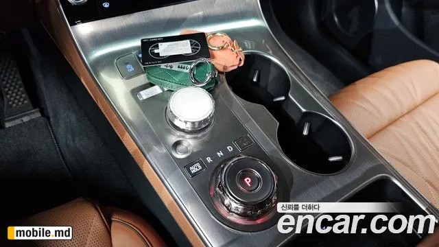 2025 Genesis GV70 — photo 24