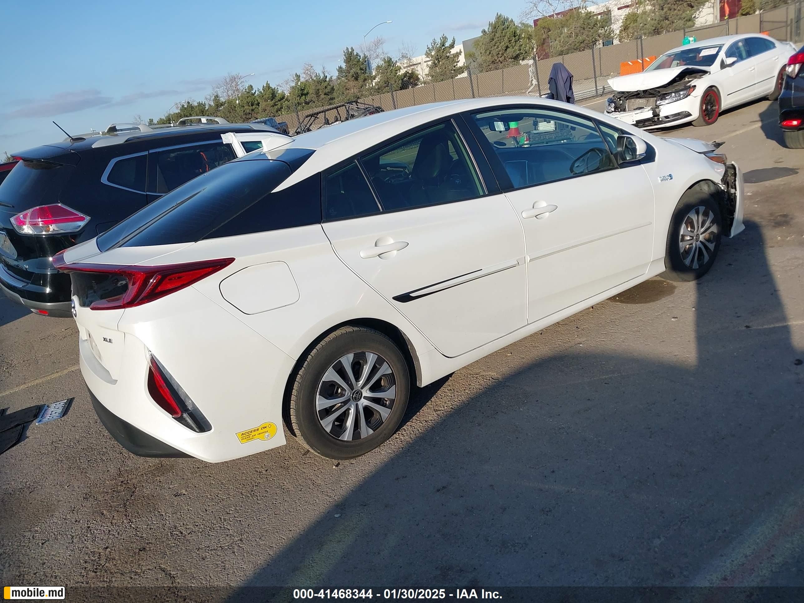 2022 Toyota Prius — photo 4