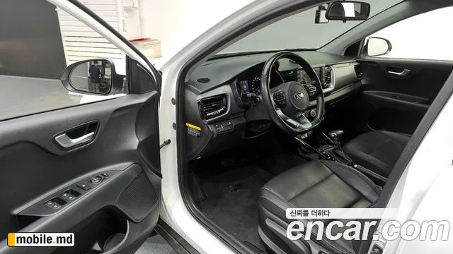 2018 Kia Stonic — photo 10