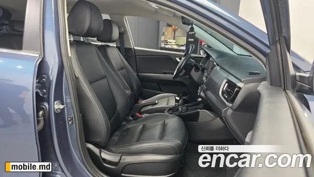 2018 Kia Stonic — photo 11