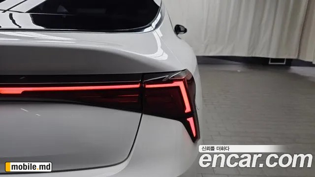 2025 Kia K5 — photo 24