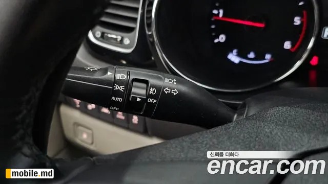 2018 Kia Canival — photo 34