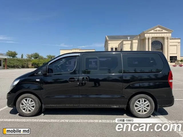 2017 Hyundai Starex — photo 4