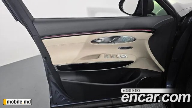 2025 Genesis GV70 — photo 24