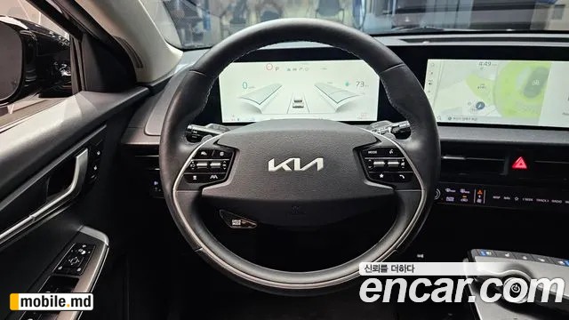 2022 Kia EV6 — photo 13