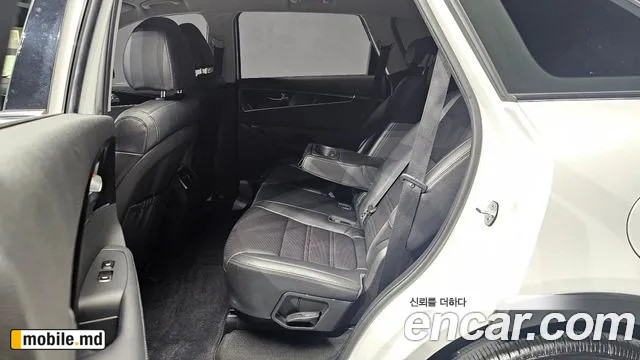 2018 Kia Sorento — photo 26