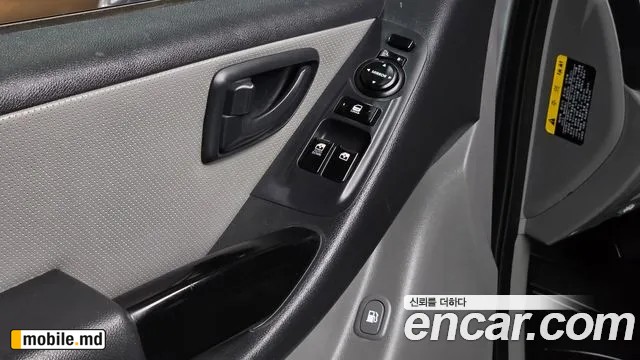 2017 Hyundai Starex — photo 16