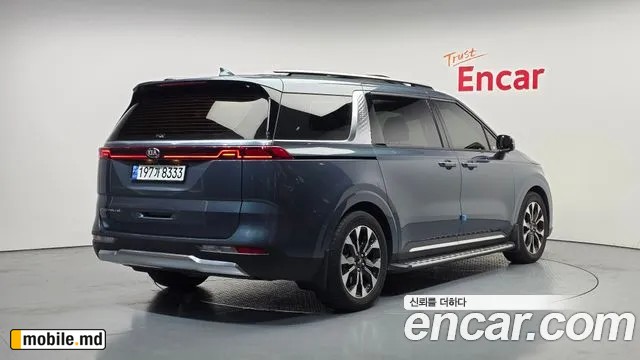 2021 Kia Canival — photo 2