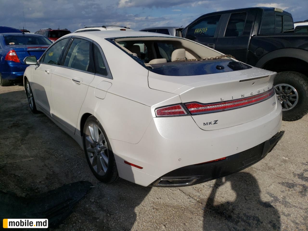 2016 Lincoln MKZ — photo 3