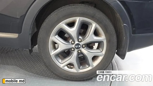 2017 Kia Sorento — photo 21