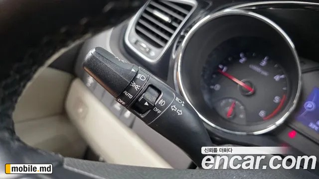 2017 Kia Canival — photo 18