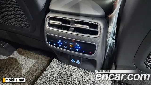 2025 Genesis GV70 — photo 18
