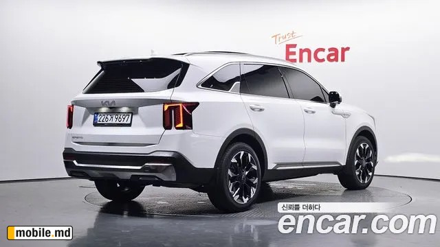 2025 Kia Sorento — photo 2