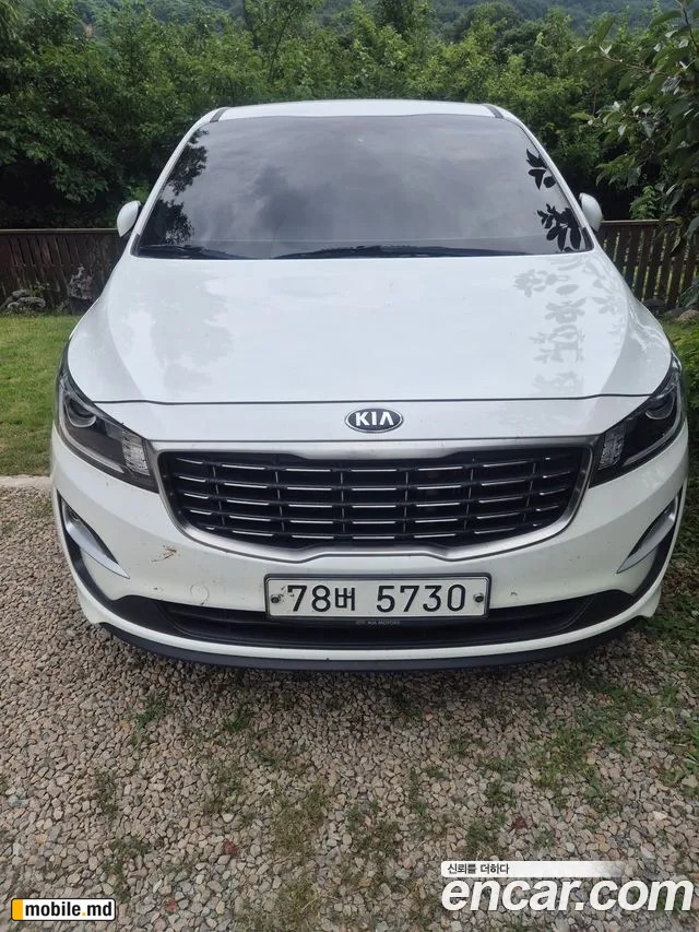 2020 Kia Canival