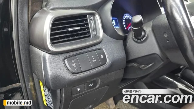 2016 Kia Sorento — photo 17