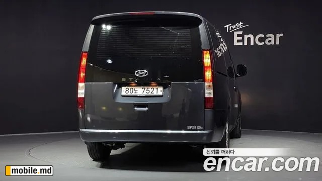 2022 Hyundai Staria — photo 4