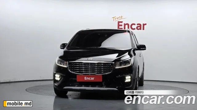 2019 Kia Canival — photo 3