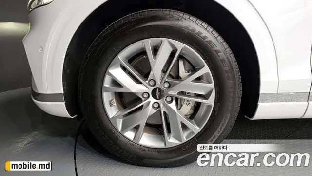 2025 Genesis GV70 — photo 5