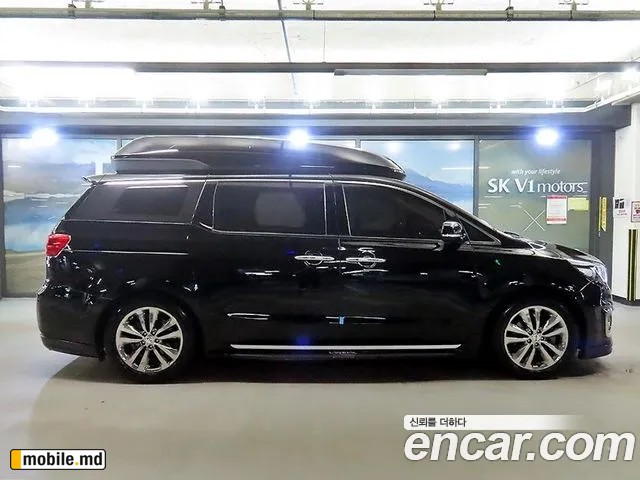 2018 Kia Canival — photo 3