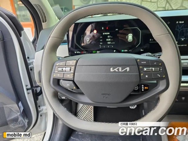 2026 Kia EV3 — photo 12
