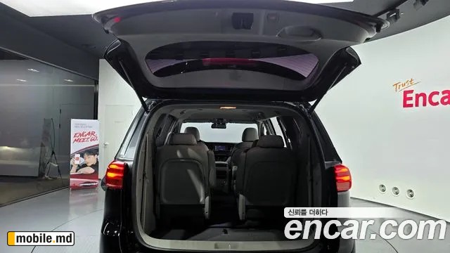 2019 Kia Canival — photo 20