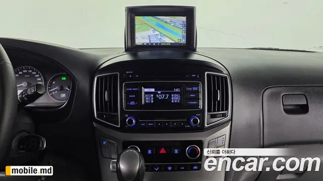 2017 Hyundai Starex — photo 14