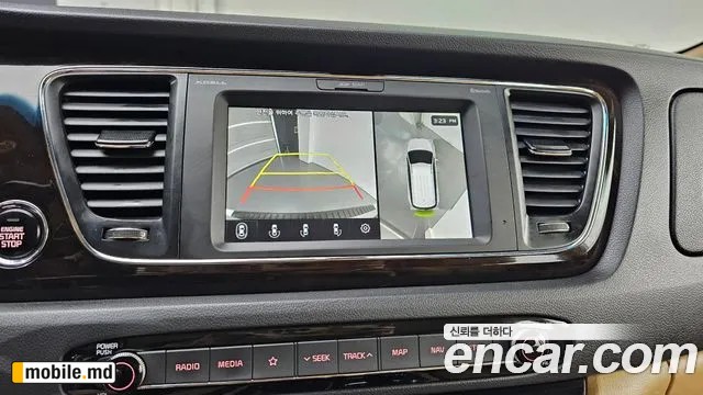 2019 Kia Canival — photo 15