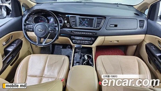 2019 Kia Canival — photo 7