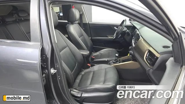 2018 Kia Stonic — photo 26