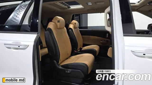 2021 Kia Canival — photo 12